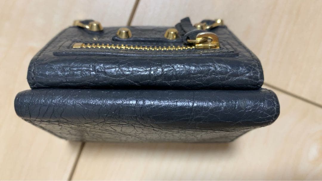 バレンシアガ　三つ折り財布　クラシック　ミニウォレット　しわ加工　ネイビー