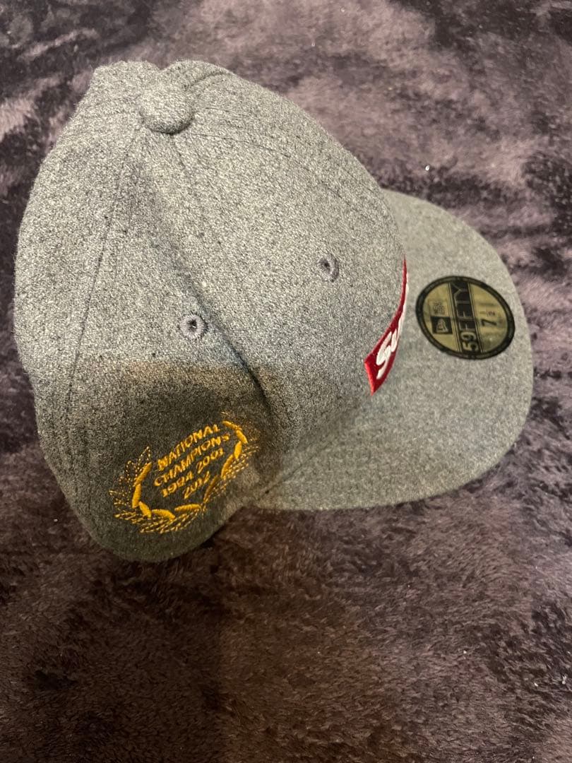 Supreme 59FIFTY グレーキャップ 7 1/2