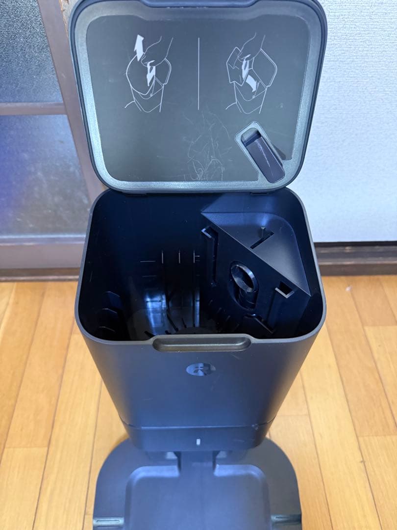 ルンバiRobotルンバi2、i3、i7用クリーンベース(純正品)