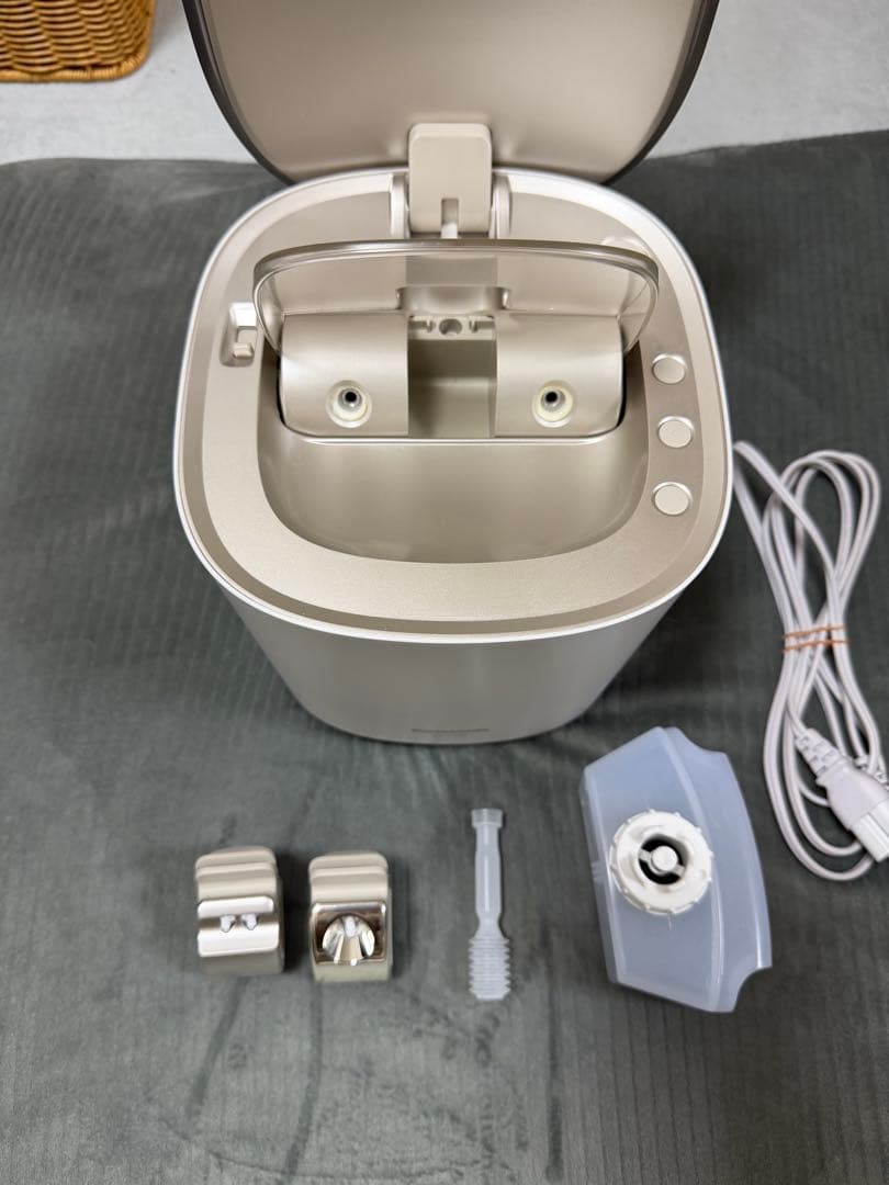 nanocare フェイススチーマー マーブルデザイン
