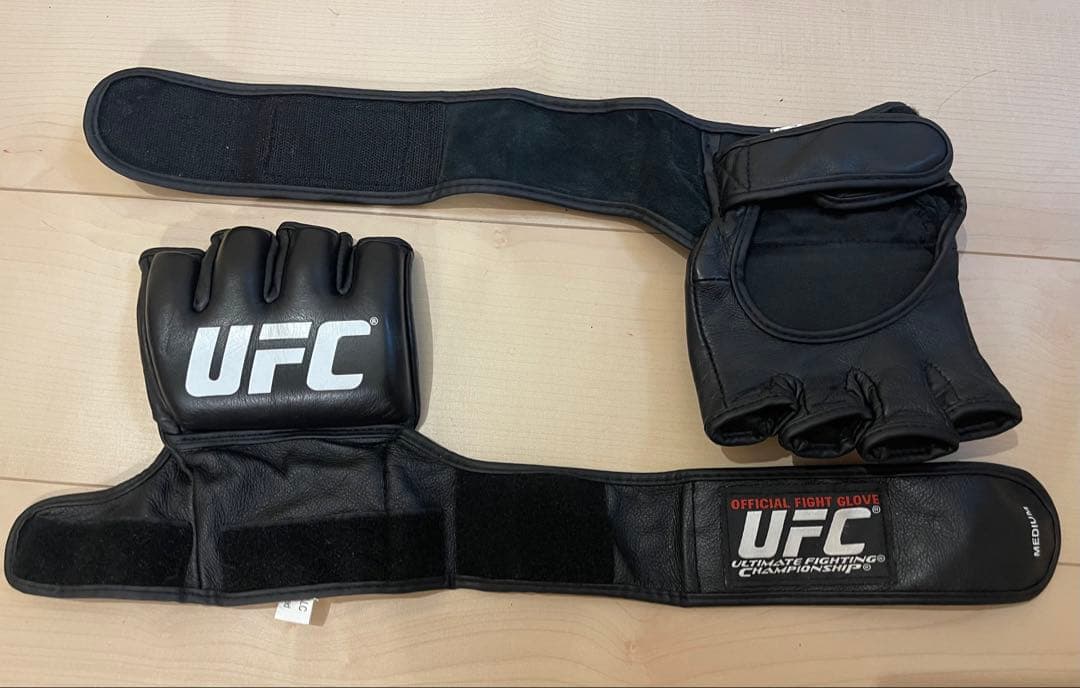k*a様 UFC 公式グローブ　Mサイズ　朝倉未来　平本蓮RIZIN MMA オ
