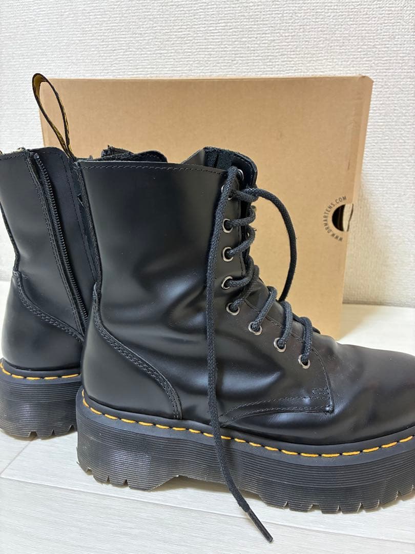 値下げ交渉⭕️Dr. Martens 厚底8ホール　マーチン