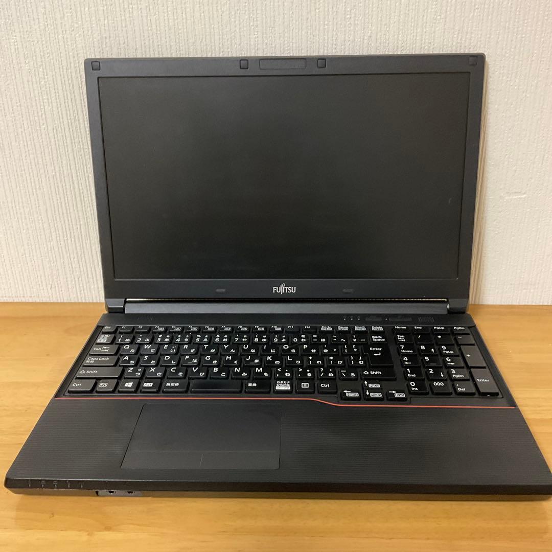 富士通/ノートパソコン/LIFEBOOK A574/ノートpc