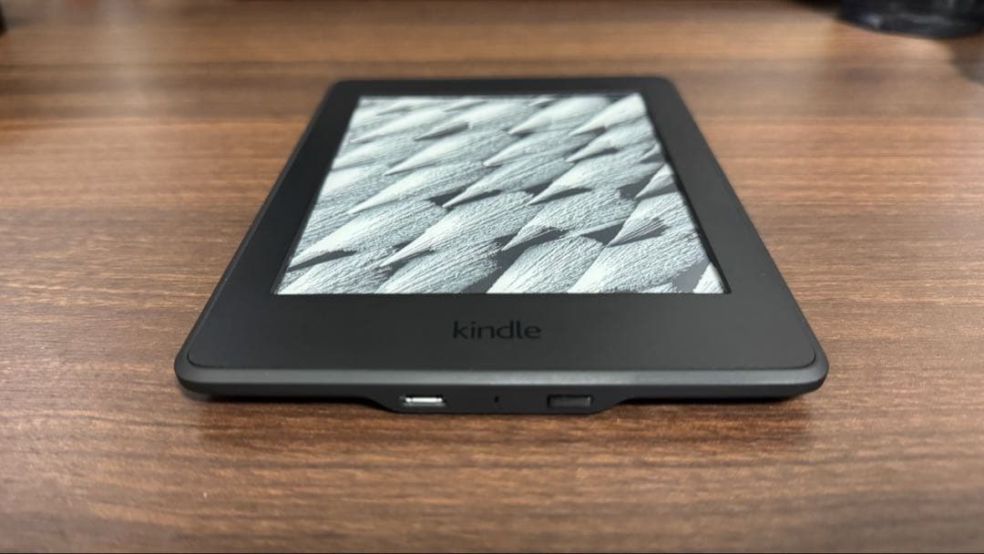 Kindle Paperwhite 第7世代(広告なし) + 公式レザーカバー
