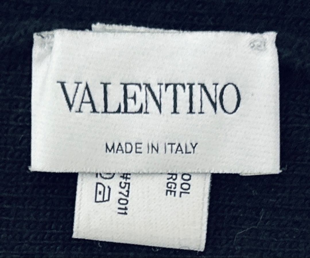 美品◎送料込み/匿名配送◎ VALENTINO ニット帽