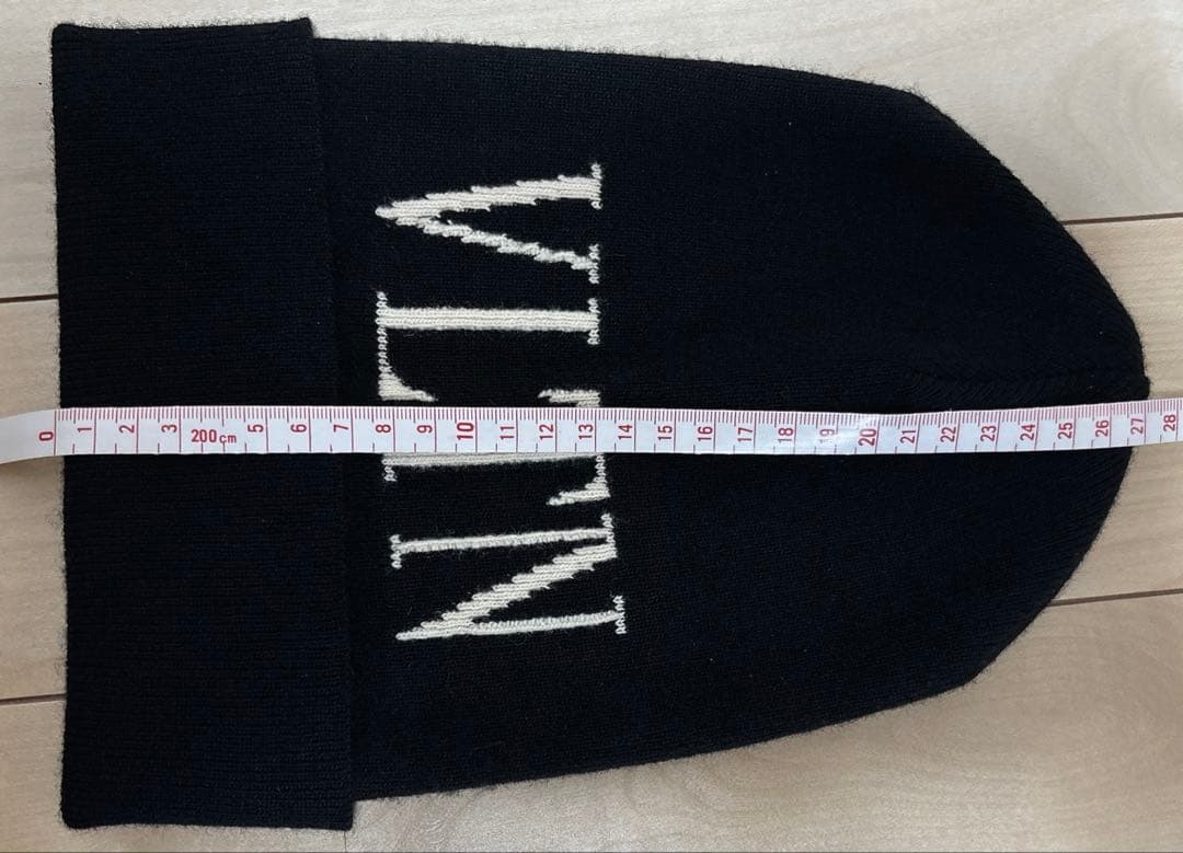美品◎送料込み/匿名配送◎ VALENTINO ニット帽