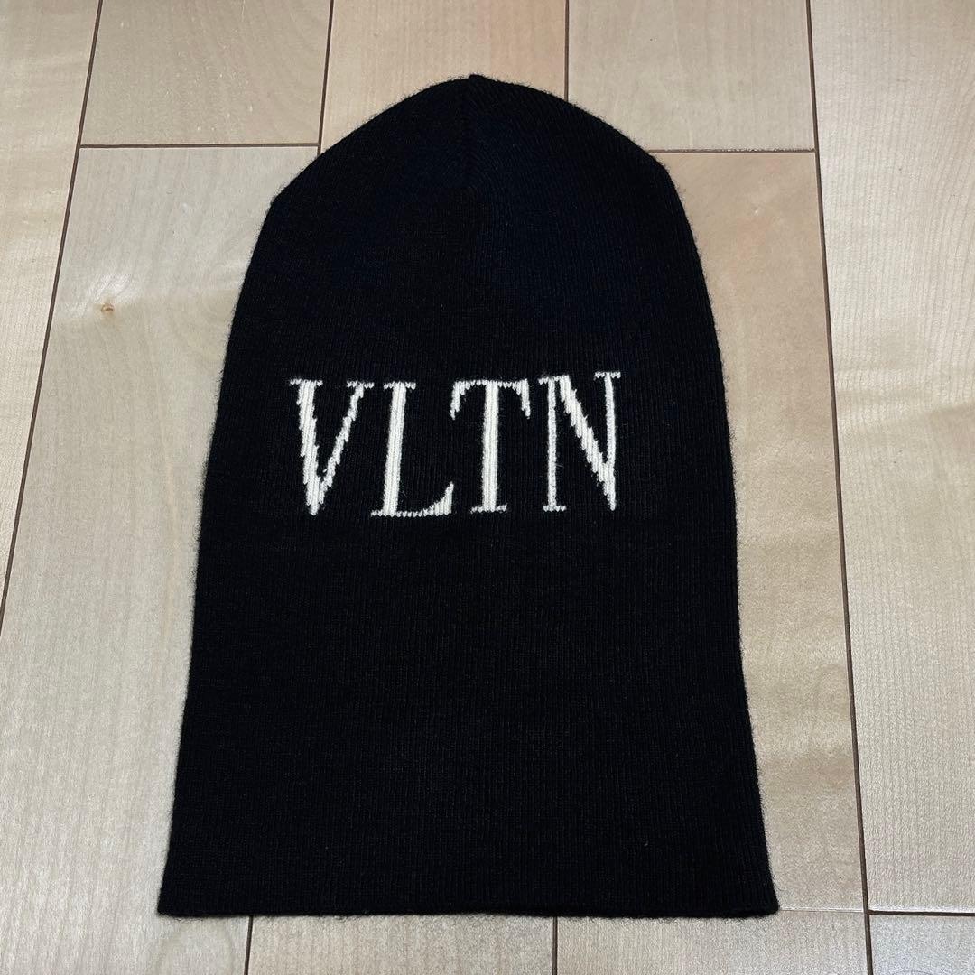 美品◎送料込み/匿名配送◎ VALENTINO ニット帽