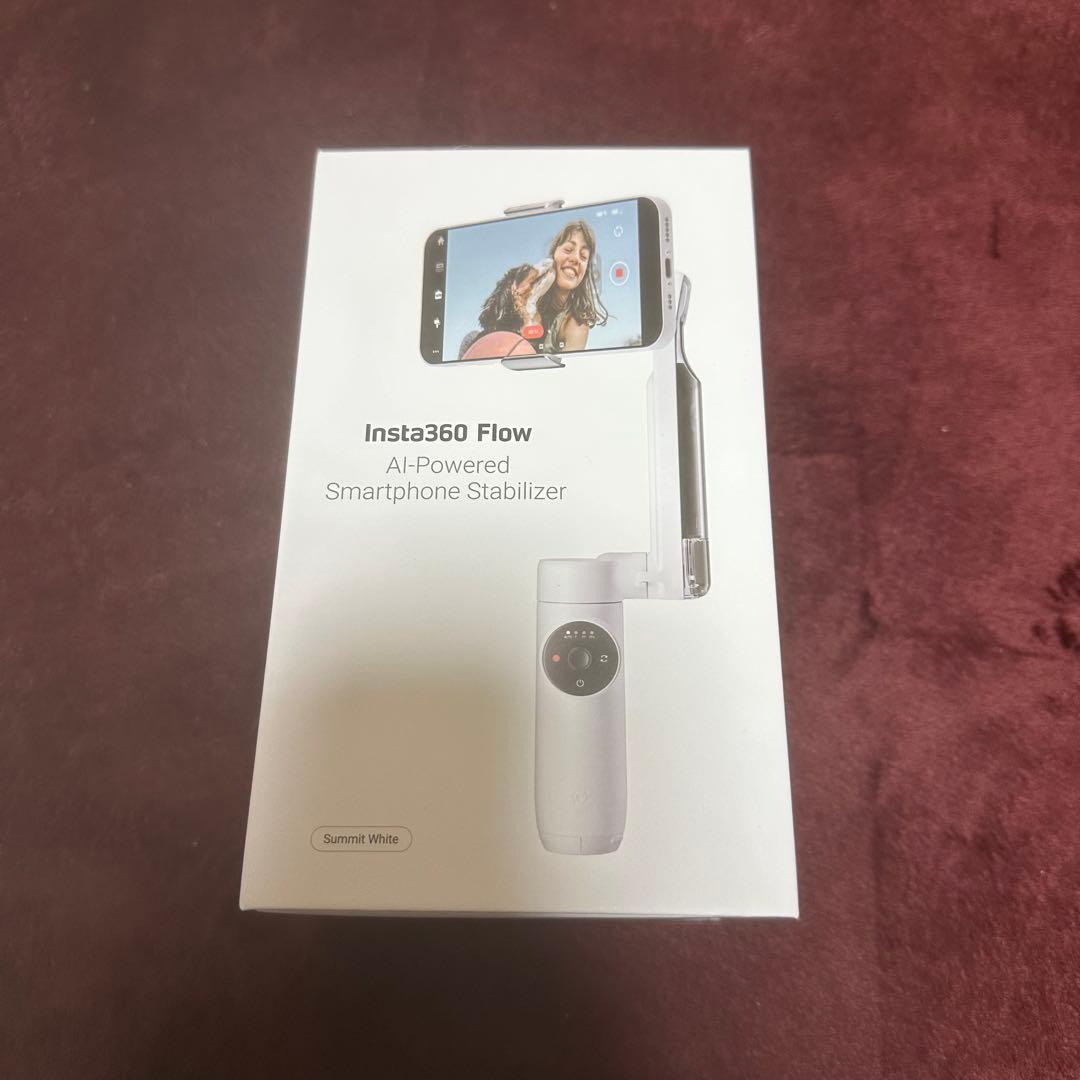Insta360 Flow AIスマートフォンスタビライザー　AIトラッキング
