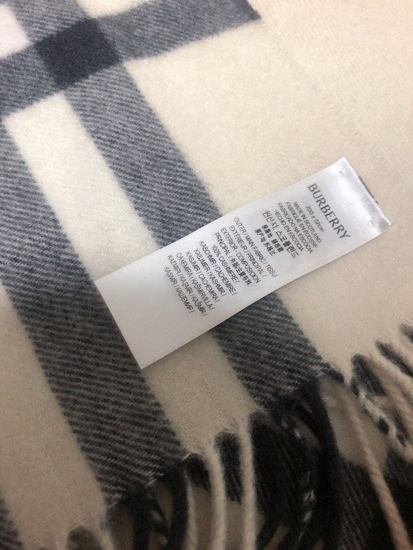 バーバリー　Burberry ワイドチェックカシミヤスカーフ　マフラー　ストール
