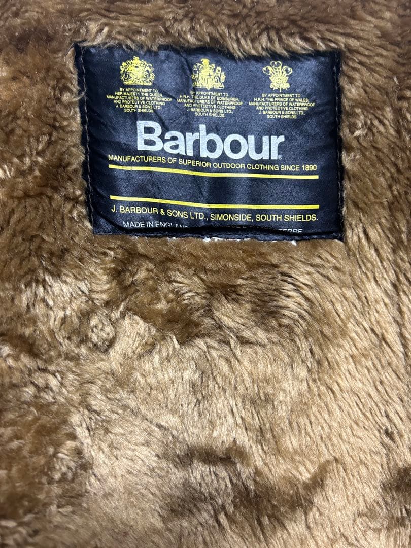 Barbour ブラウンファーベスト