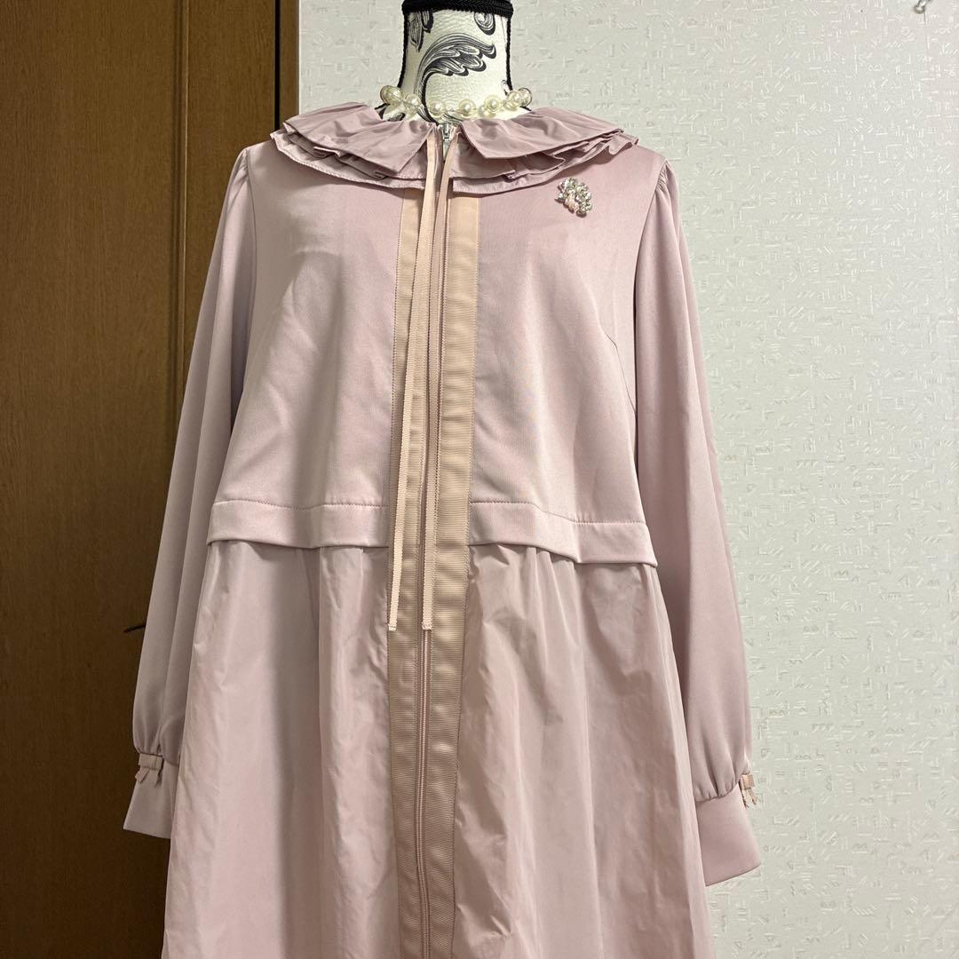 スーパービューティー☆44☆新品　フリル襟ダンボールニット&タフタ切り替えコート