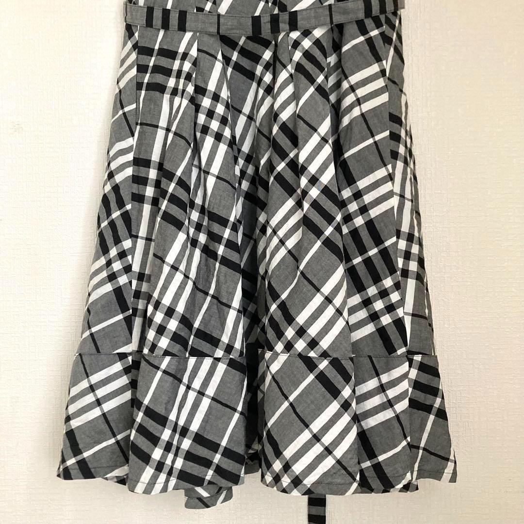 BURBERY　ノバチェック　ベルト付き　フレンチスリーブ　ひざ丈ワンピース