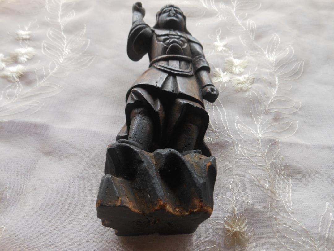 仏像 神像　毘沙門天　十二神将像　七福神　多聞天　木彫の一木造　一刀彫