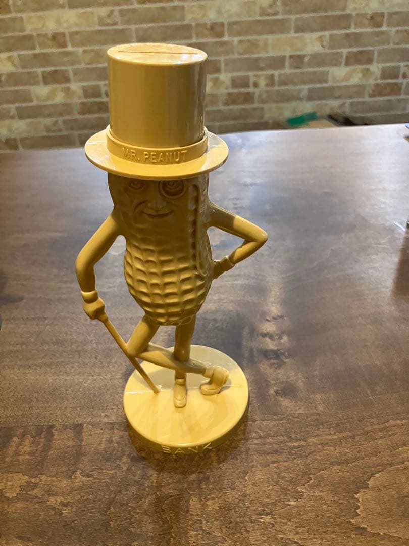 p*7様 Mr. Peanut 貯金箱　7体セット