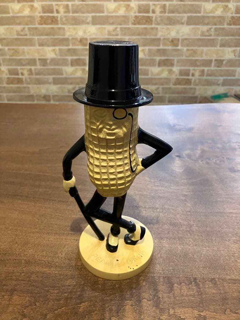 p*7様 Mr. Peanut 貯金箱　7体セット