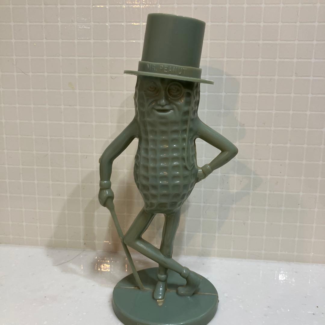 p*7様 Mr. Peanut 貯金箱　7体セット