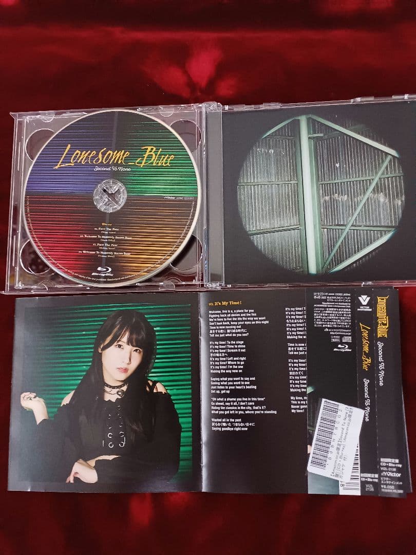 t*n様 Lonesome Blue 成美在籍時のCD&ブルーレイ2枚