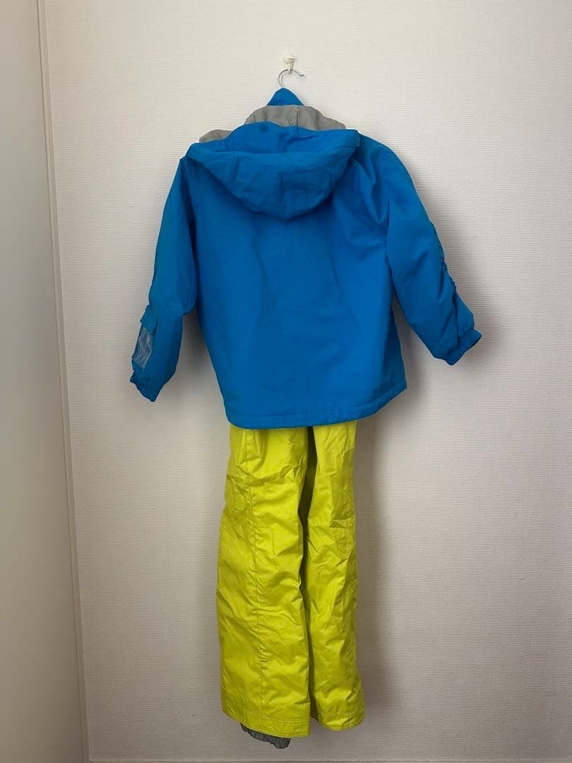 いちご　DESCENTE 子ども用 130-150調整可