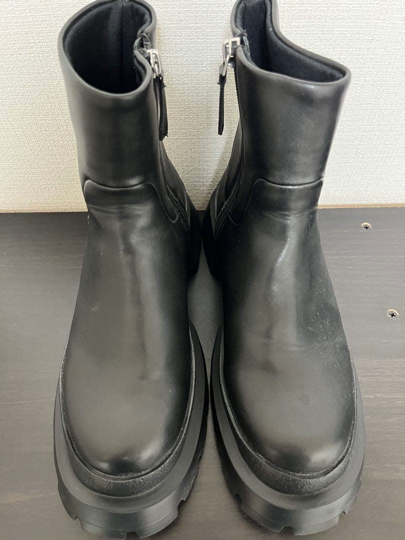 ともかジーナシスショートブーツ