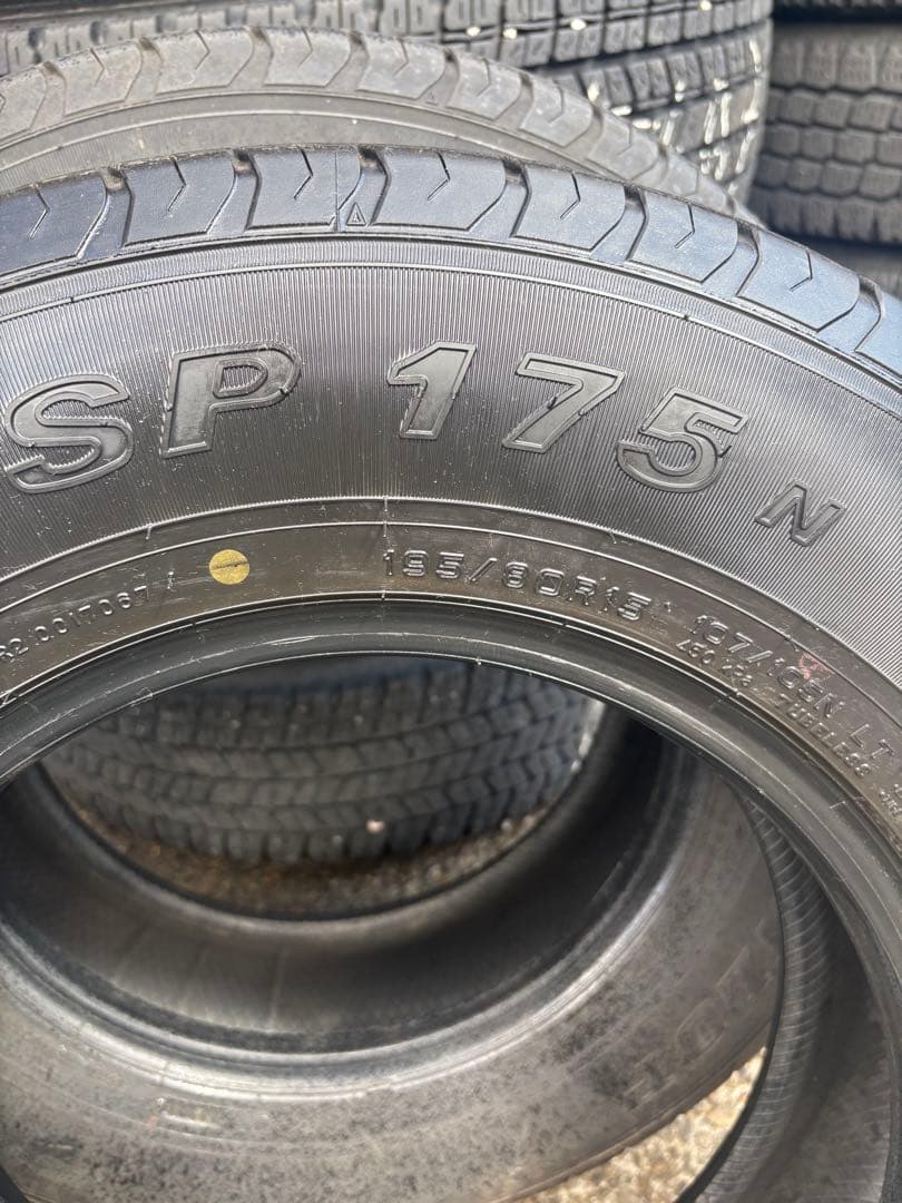 195/80R15 107/105 中古タイヤ