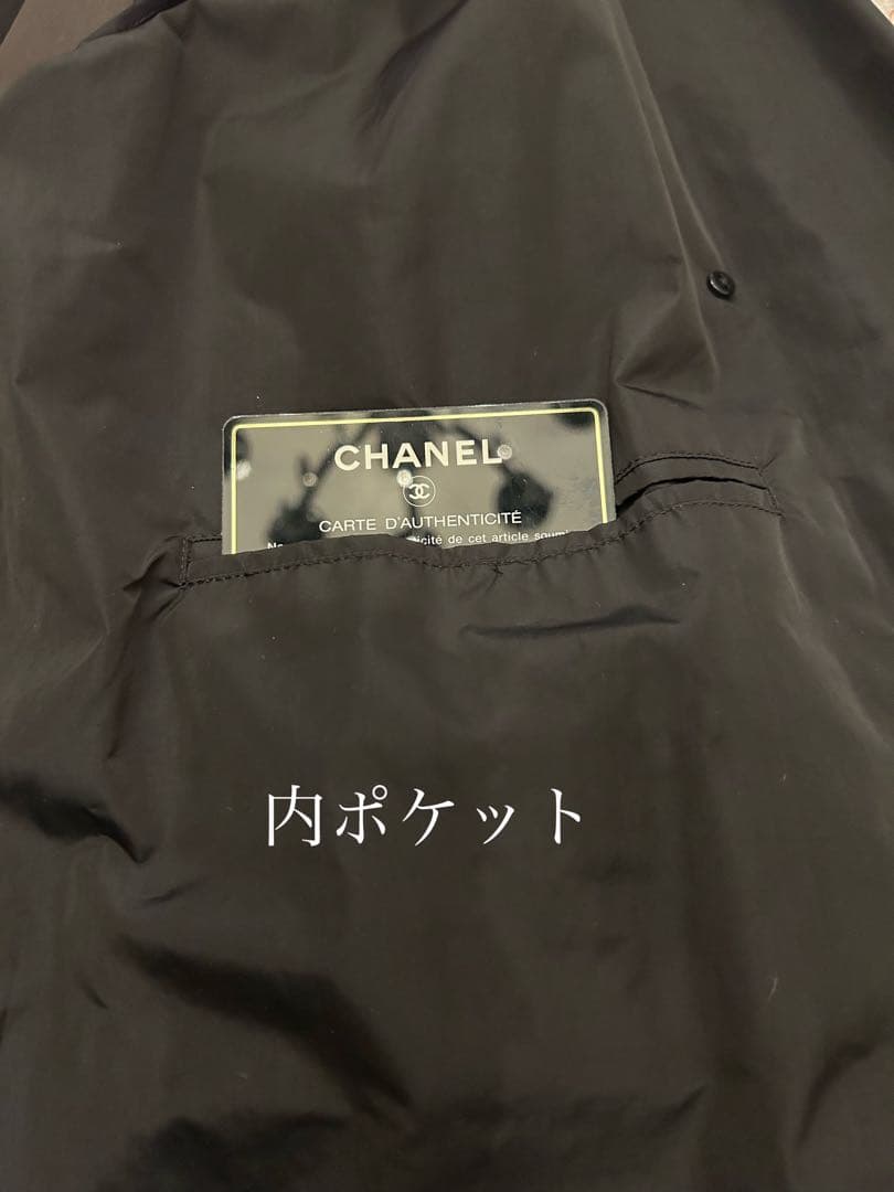 希少CHANEL シャネルブラック 薄手トレンチコート