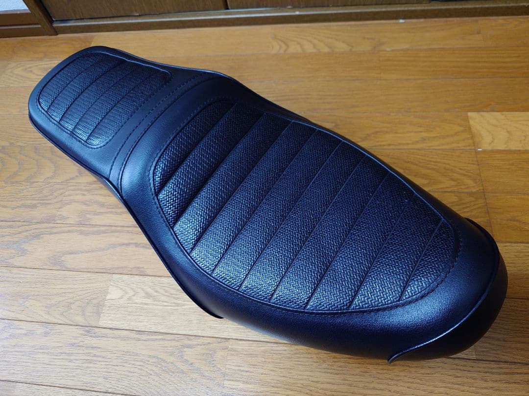 KandH スポーツスター シート Shibaさん専用
