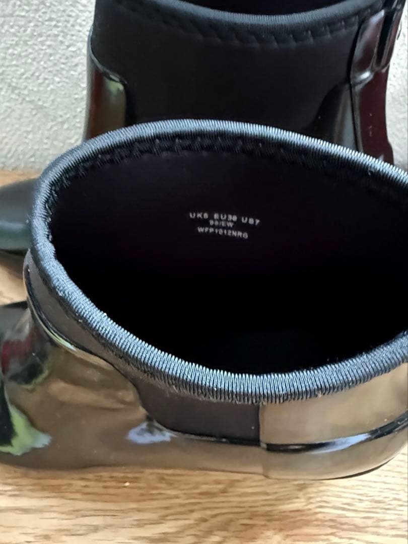 美品 HUNTER ブラック レインブーツ 中ヒール　24cm