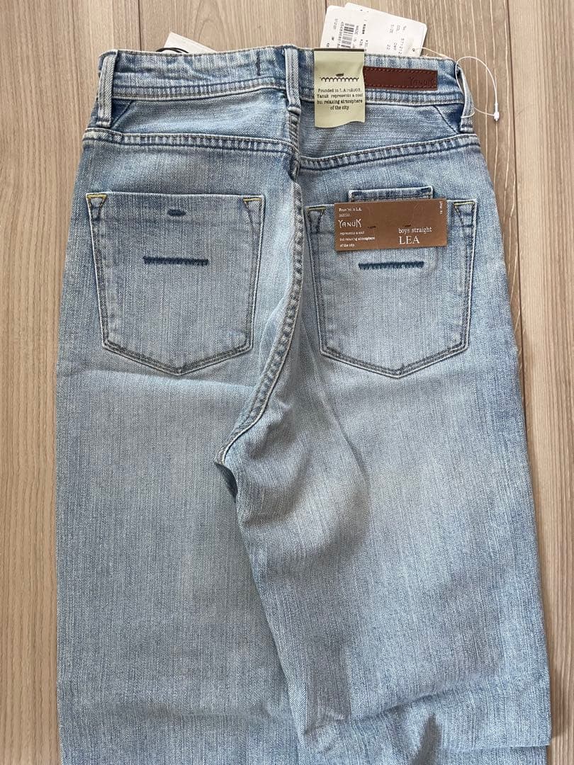 タグ付き✨YANUK ストレートデニム ボーイズ LEA ダメージ 22
