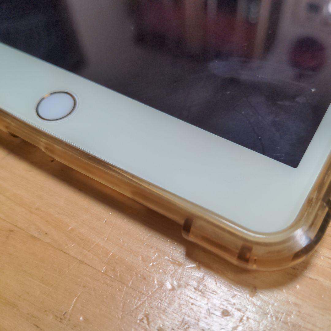 【中古】IPAD MINI 第4世代 16GB ゴールド (WIFI+セルラー)