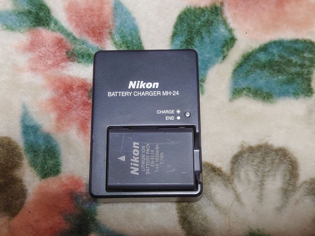 Nikon D3100 ボディ ブラック