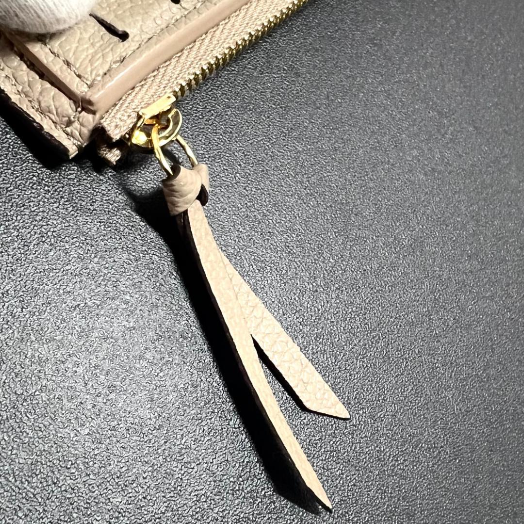 正規品＆超人気品‼️ ルイヴィトン バイカラー ヴィクトリーヌ 三つ折り財布