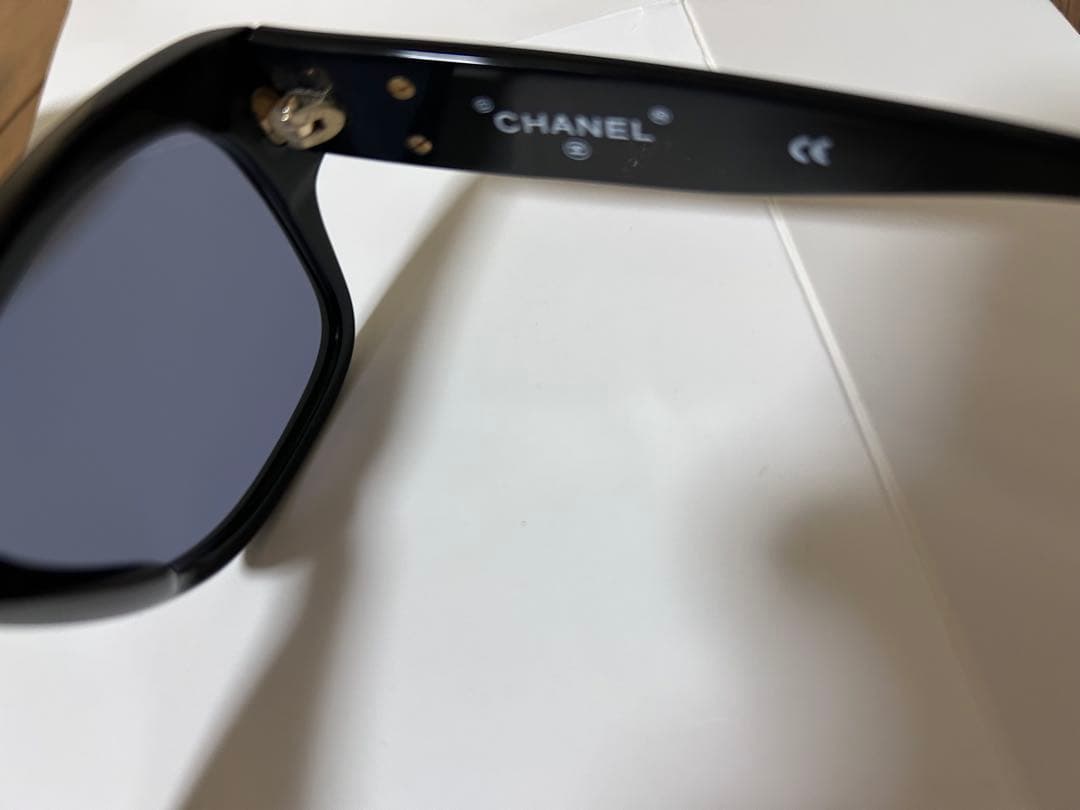 CHANEL サングラス ブラック 02462 ココマーク ゴールド ケース付き
