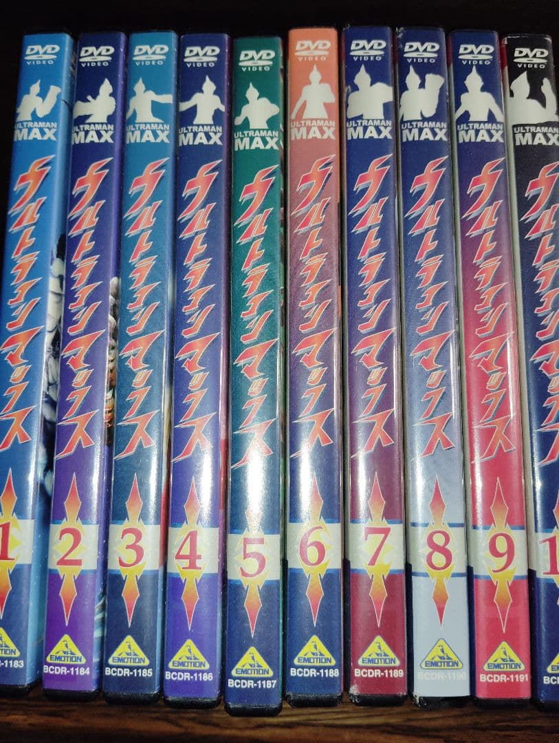 「ウルトラマンマックス全10巻」 鈴木健二 / 青山草太 / 金子修介 レンタル