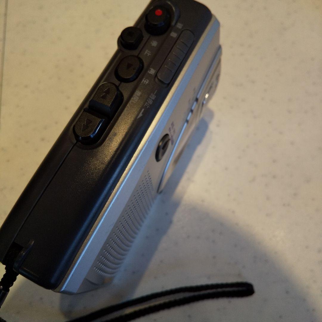 【動作品】ソニーポータブルカセットプレーヤーSONY TCM-400即落札オマケ
