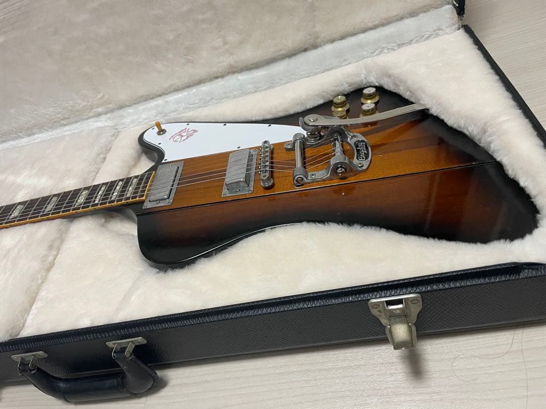 メ*ネ様 売切御免！gibson firebird bigsby 純正ハードケー
