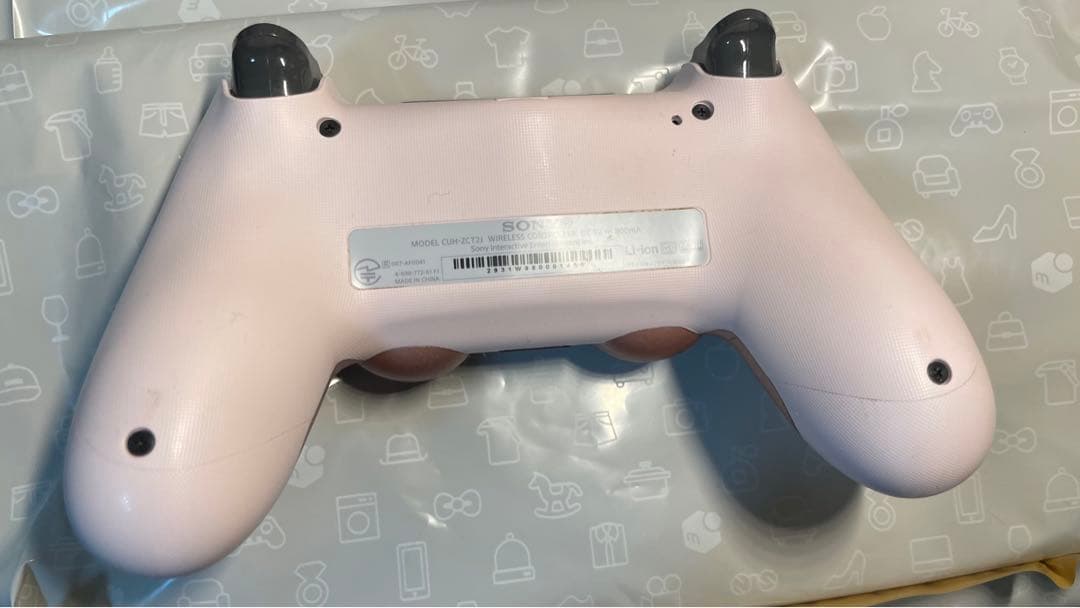 PS4 ワイヤレスコントローラー　ローズゴールド