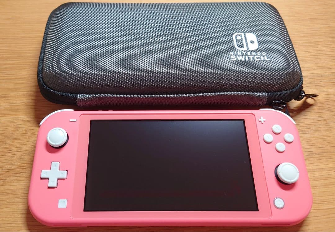 ニンテンドースイッチライト本体＋保存用ケース