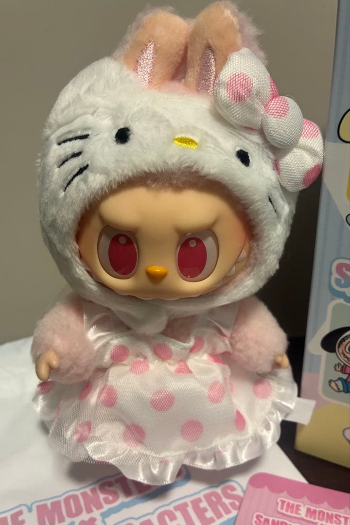 POP MART ラブブ THE MONSTERS × サンリオ ハローキティ