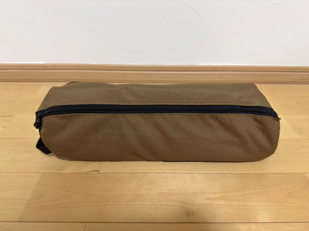 【美品】Helinox タクティカルテーブルM コヨーテ（エッジパッド付き）