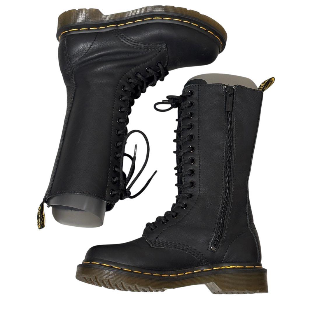 【美品】Dr.Martensドクターマーチン　1B99 14ホール　レースアップ