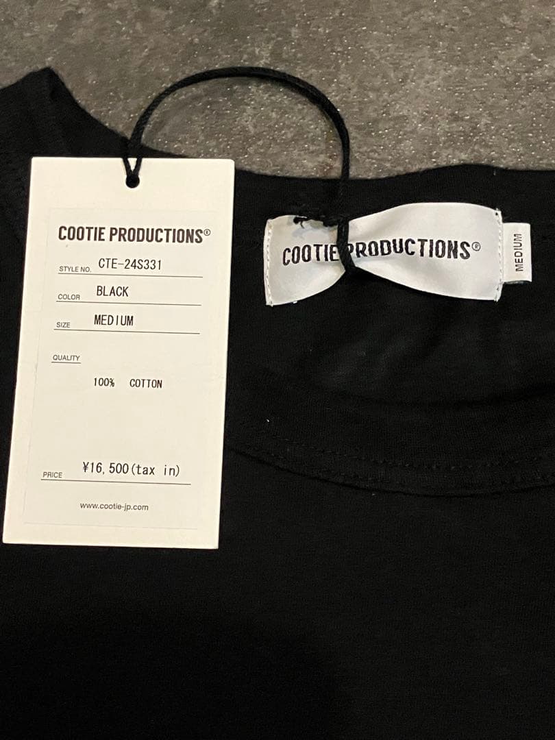 新品タグ付き　クーティーTシャツ　kj着