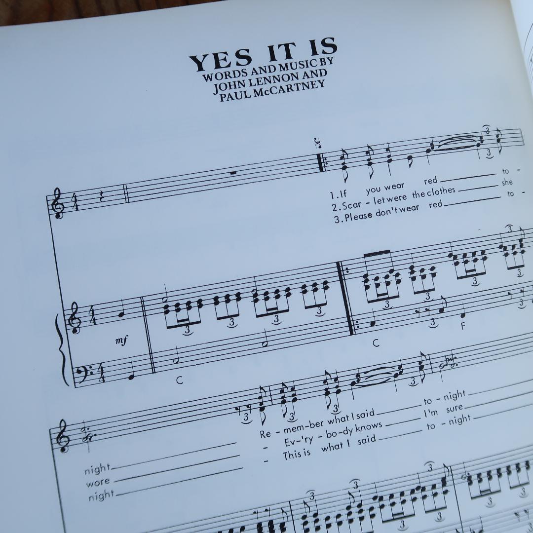 2月限定セール！ 洋書　LOVE SONGS　THE BEATLES　ビートルズ