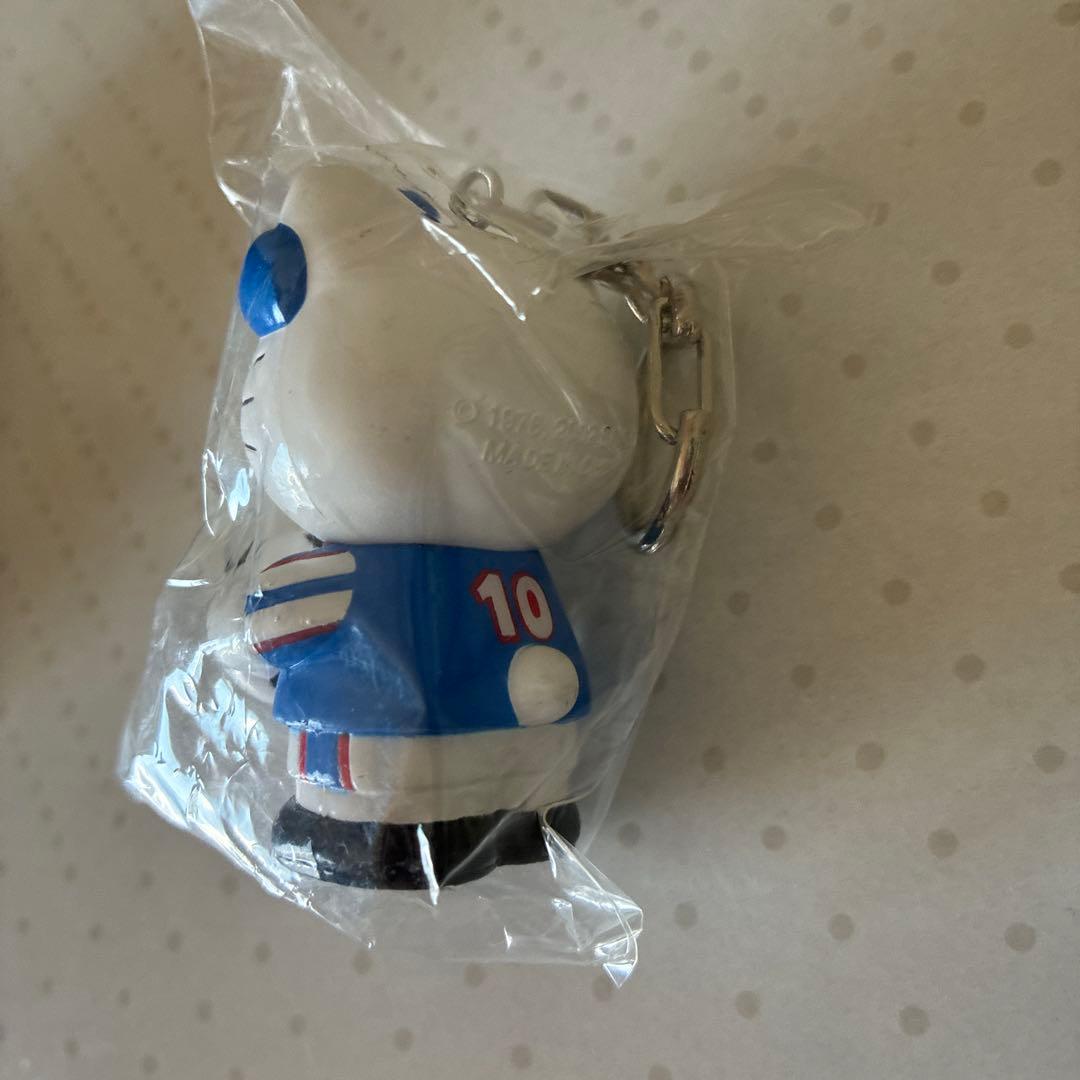 ハローキティ　サッカー選手キーホルダー(未使用品)4点セット 2002 サンリオ