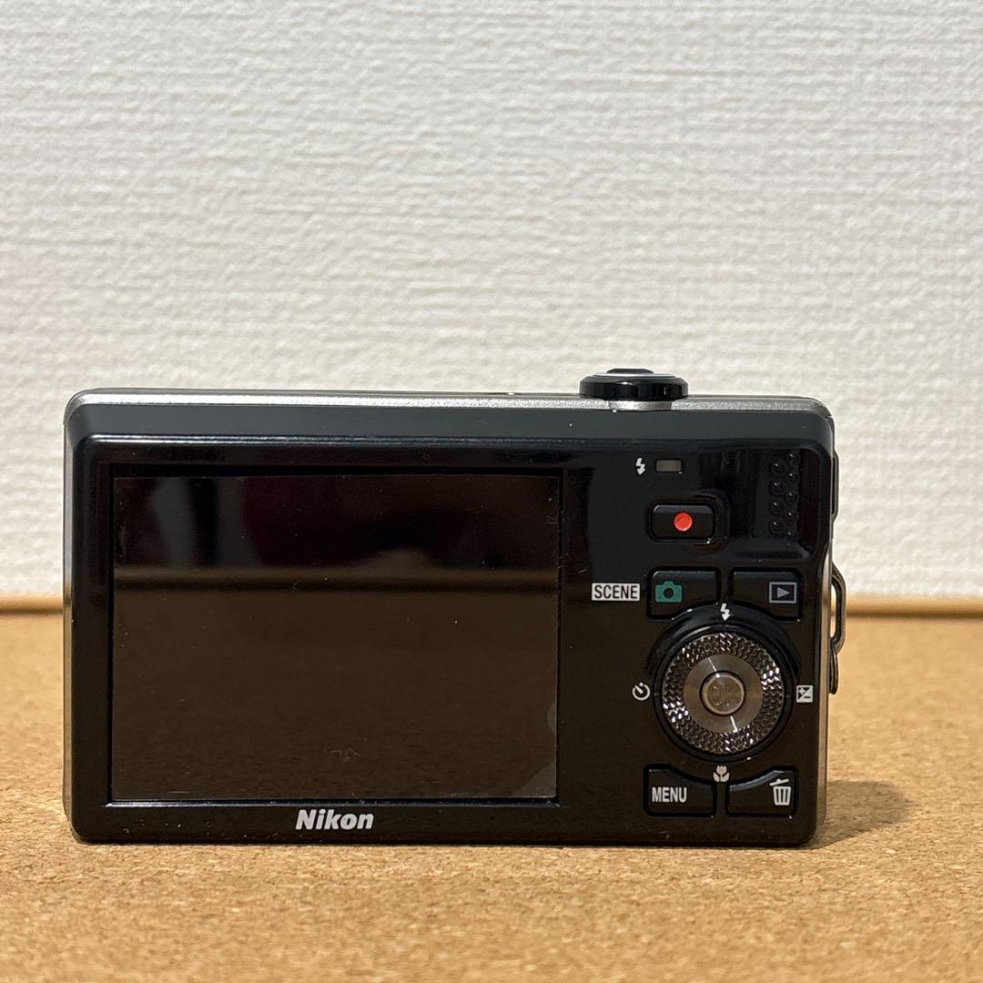 実写美⭕️訳あり【動作確認済】Nikon COOLPIX S6000 デジカメ