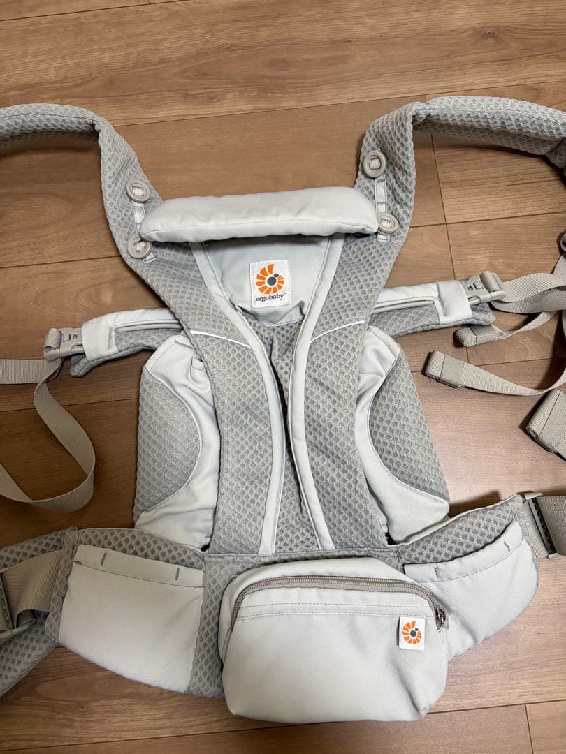 ergobaby 抱っこ紐 メッシュ生地 グレー