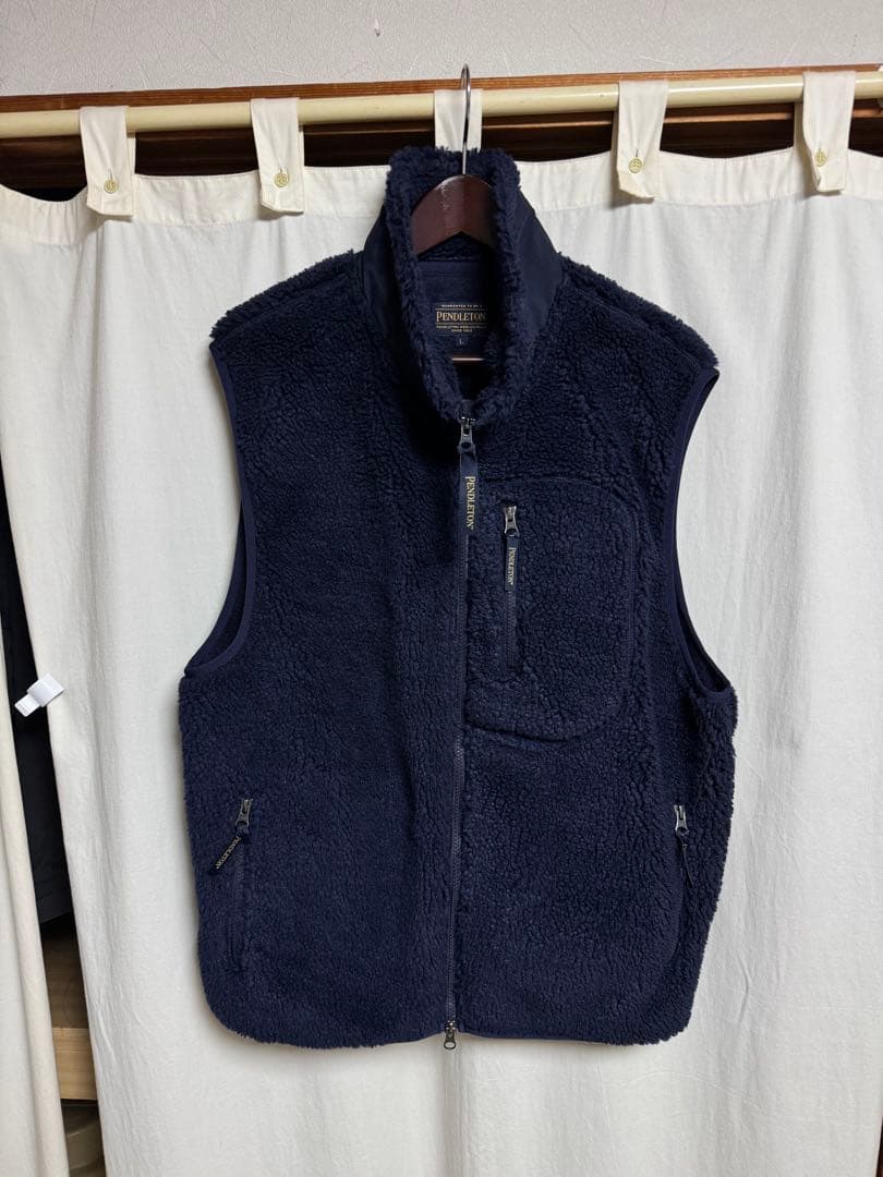 PENDLETONボアフリーススタンドベスト ネイビー L