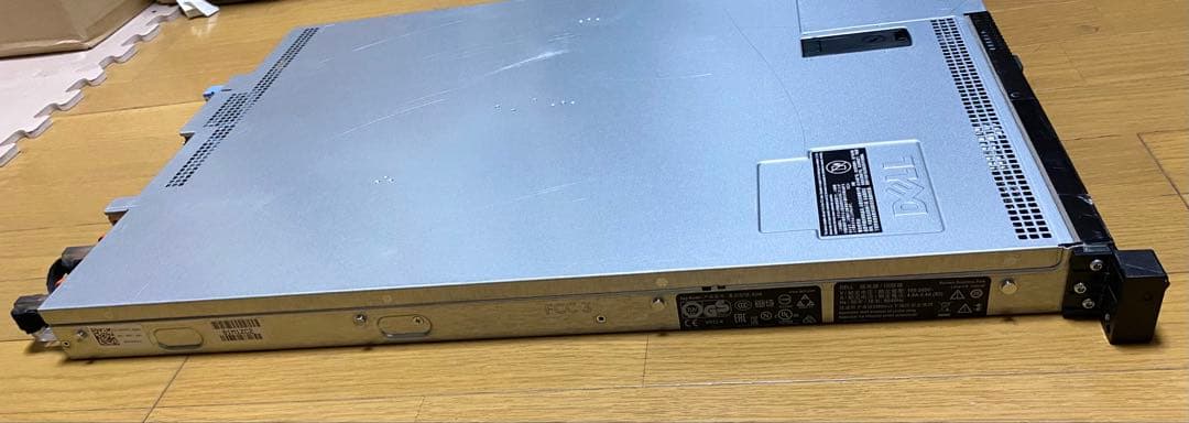 Dell R330 サーバー Xeon/24GB/2TB iDRAC付 2PSU