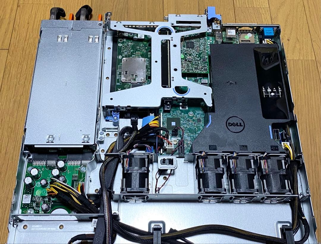Dell R330 サーバー Xeon/24GB/2TB iDRAC付 2PSU