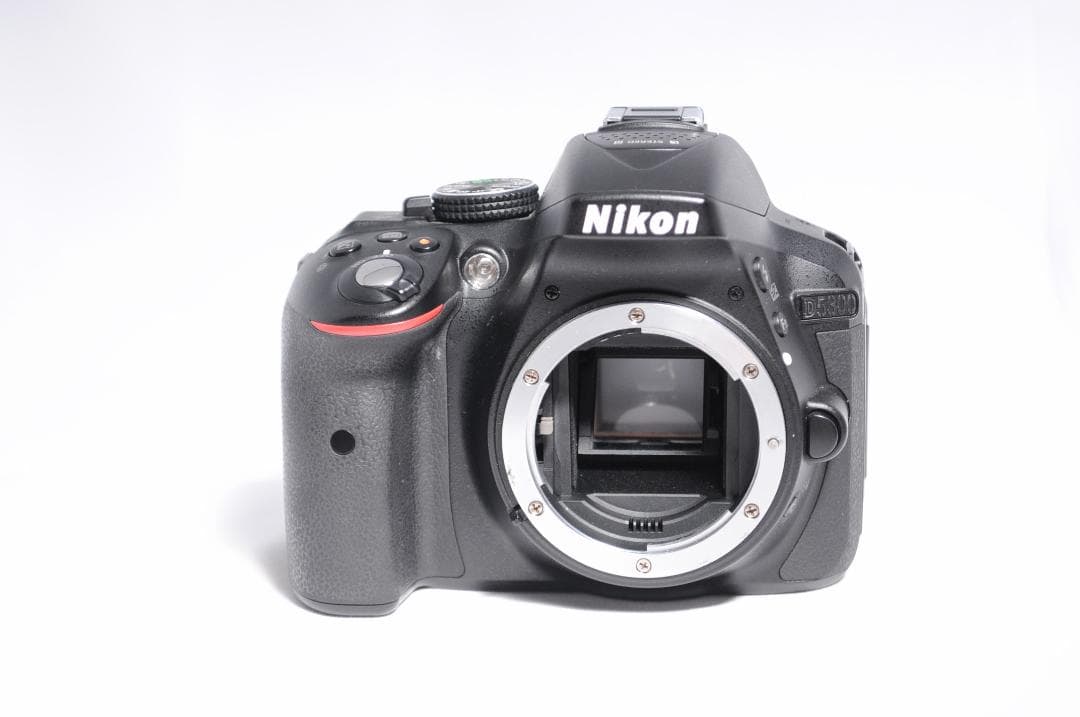 Nikon D5300✨返金保証　S数少 一眼レフWi-Fi ダブルレンズ
