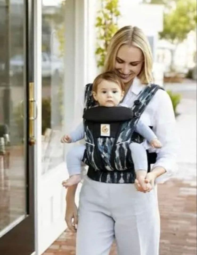 ergobaby OMNI breeze 抱っこ紐 エルゴベビー オムニブリーズ
